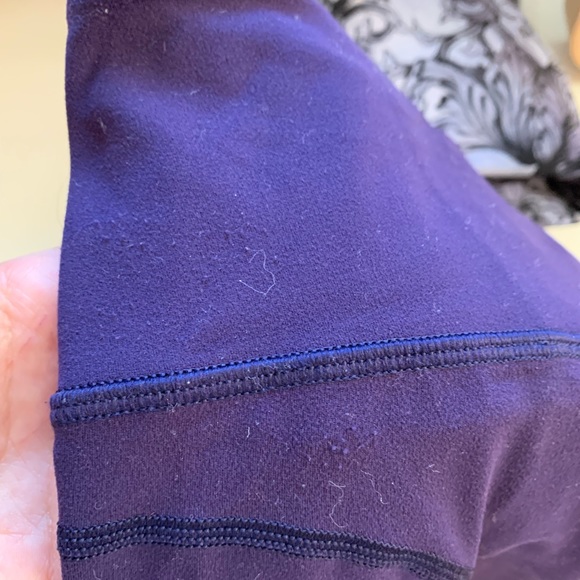 Lululemon size 4 - Picture 7 of 7